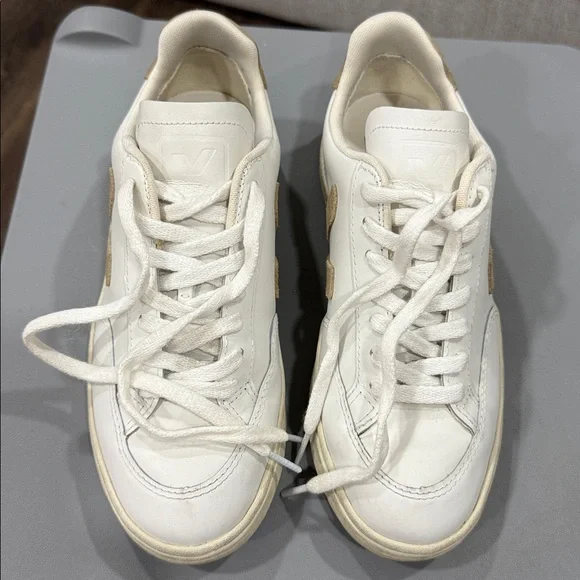 VEJA V-12 Leather Sneakers in White/Dune - Women’s Size 7 - Picture 2 of 7